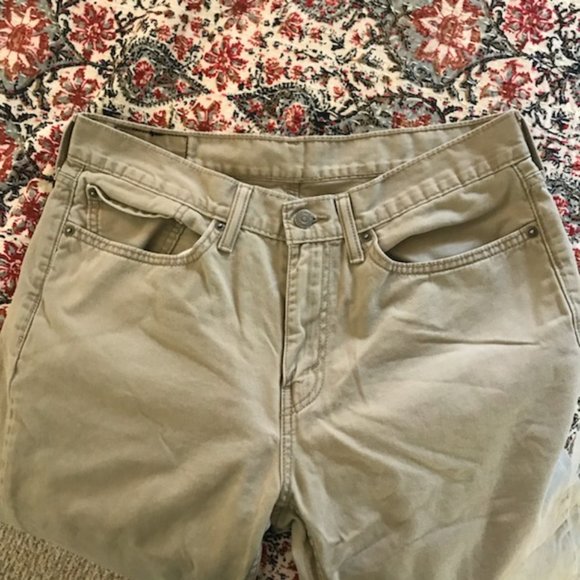 Men's Khaki Levi's - Picture 4 of 5